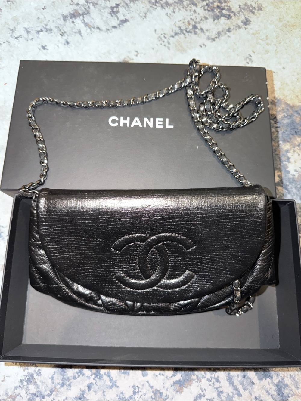 CHANEL HALF MOON WALLET ON CHAIN CC Flap Crossbody - Picture 2 of 10